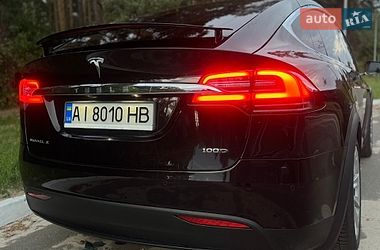 Позашляховик / Кросовер Tesla Model X 2017 в Києві