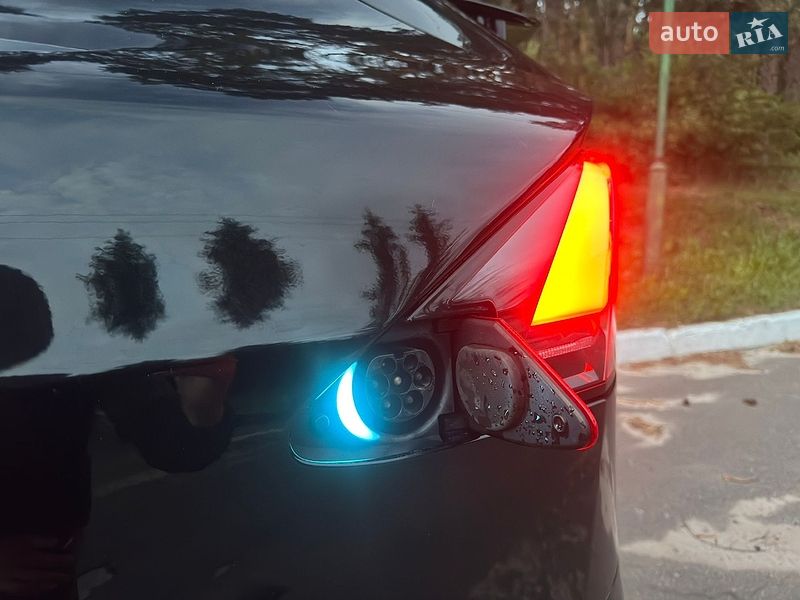 Позашляховик / Кросовер Tesla Model X 2017 в Києві