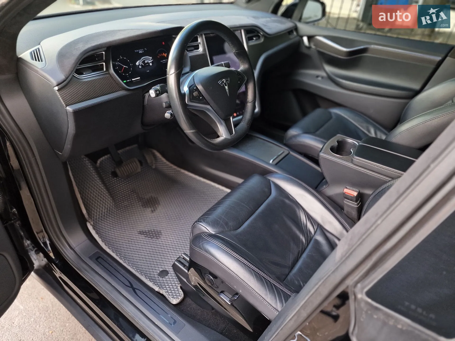 2017 Tesla Model X - мініатюра 33