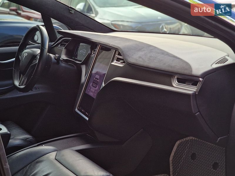 Внедорожник / Кроссовер Tesla Model X 2017 в Одессе