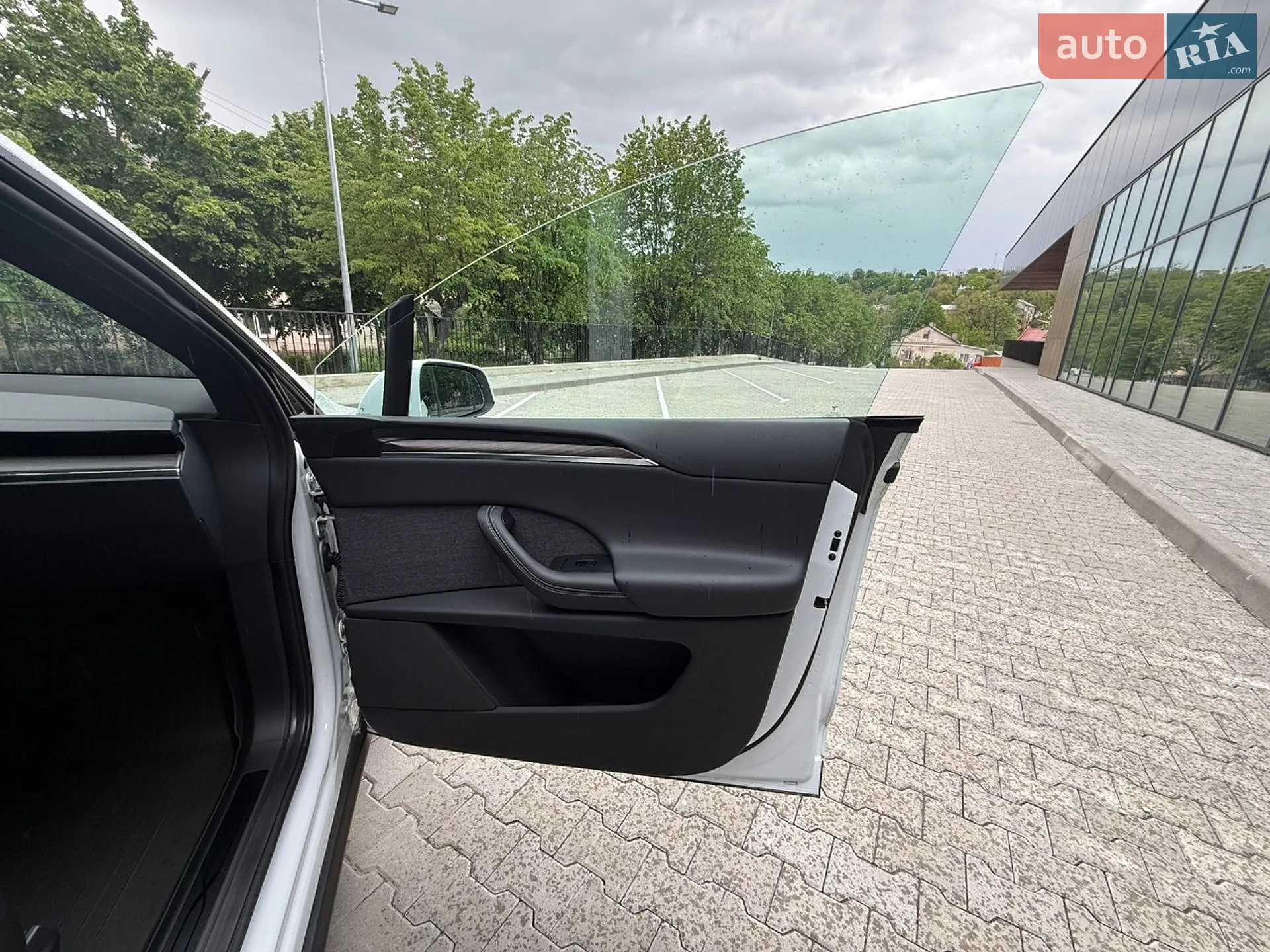 2023 Tesla Model X - мініатюра 34