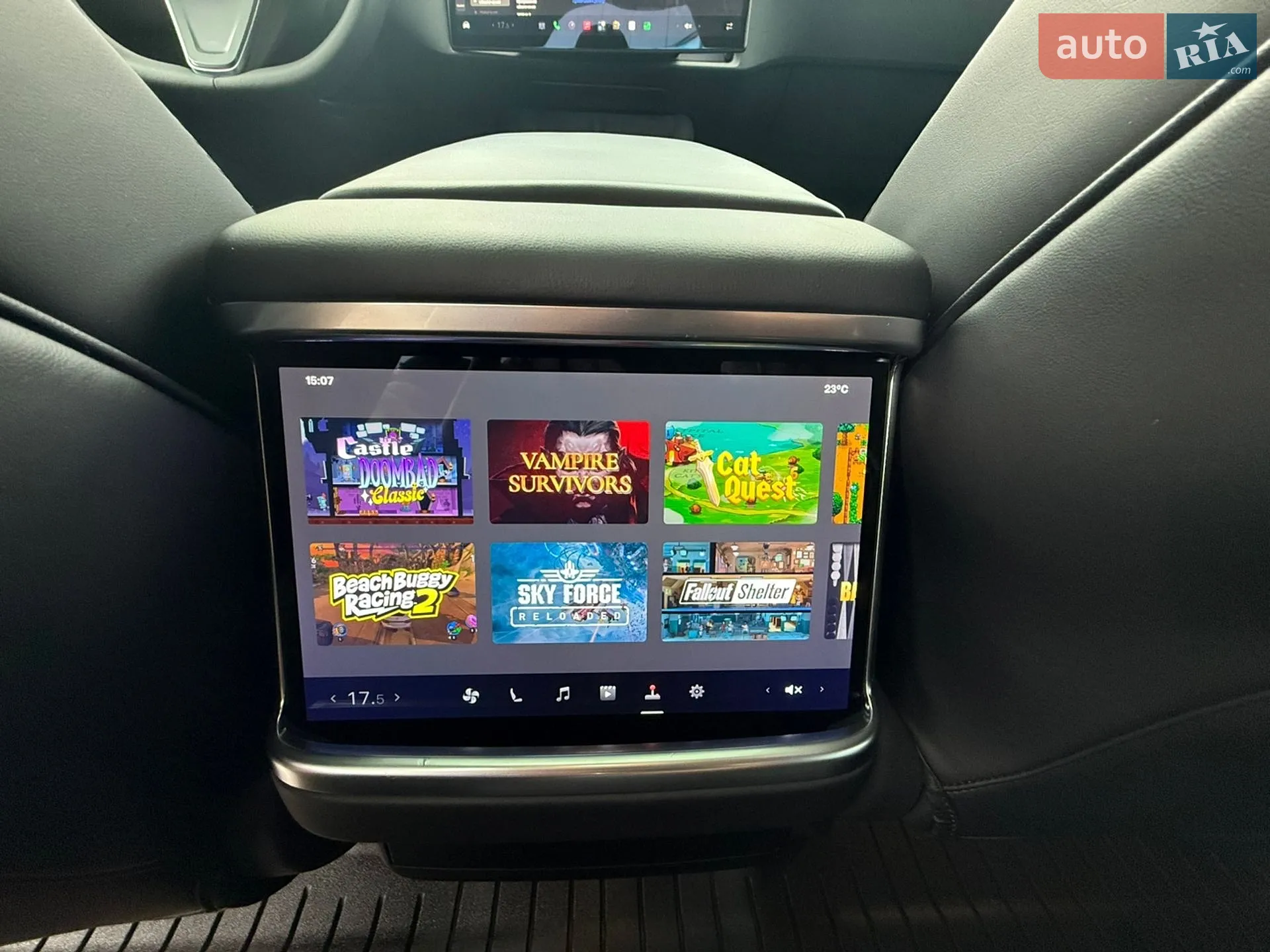 2023 Tesla Model X - мініатюра 48