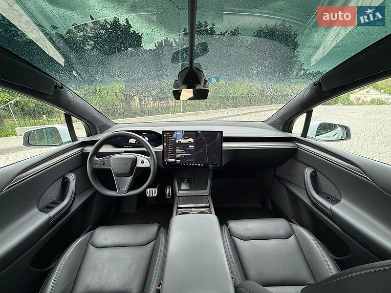 Позашляховик / Кросовер Tesla Model X 2023 в Чернівцях