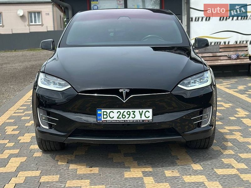 Tesla Model X 2017