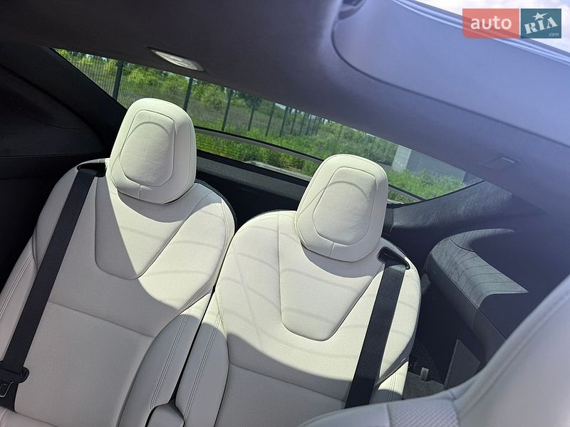 Внедорожник / Кроссовер Tesla Model X 2022 в Киеве