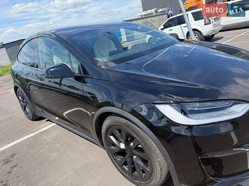 Внедорожник / Кроссовер Tesla Model X 2022 в Киеве