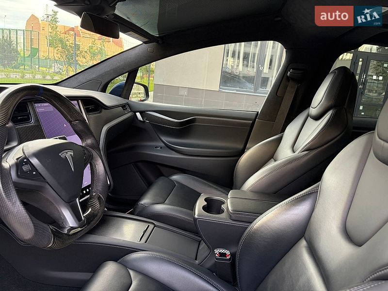 Внедорожник / Кроссовер Tesla Model X 2019 в Киеве