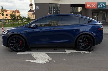 Внедорожник / Кроссовер Tesla Model X 2019 в Киеве