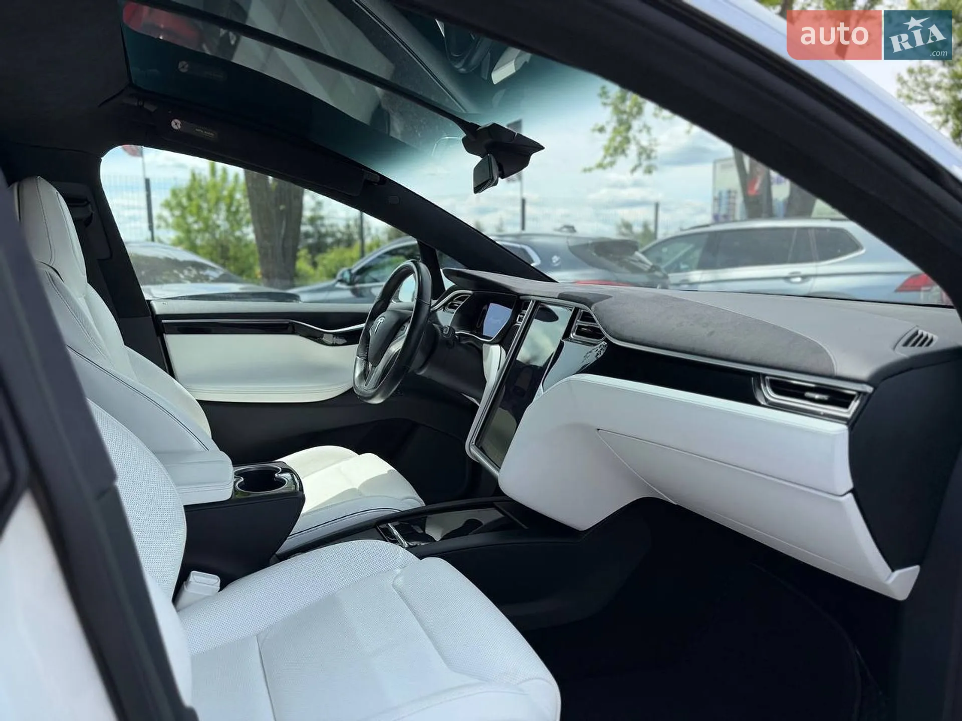 2016 Tesla Model X - мініатюра 27