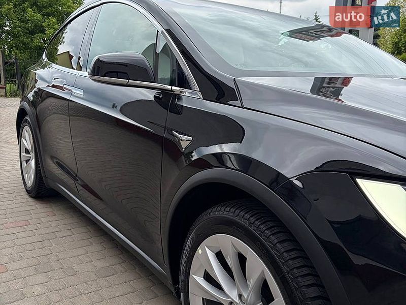 Внедорожник / Кроссовер Tesla Model X 2019 в Луцке фото 12 Внедорожник / Кроссовер Tesla Model X 2019 в Луцке