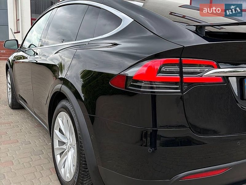 Внедорожник / Кроссовер Tesla Model X 2019 в Луцке фото 25 Внедорожник / Кроссовер Tesla Model X 2019 в Луцке