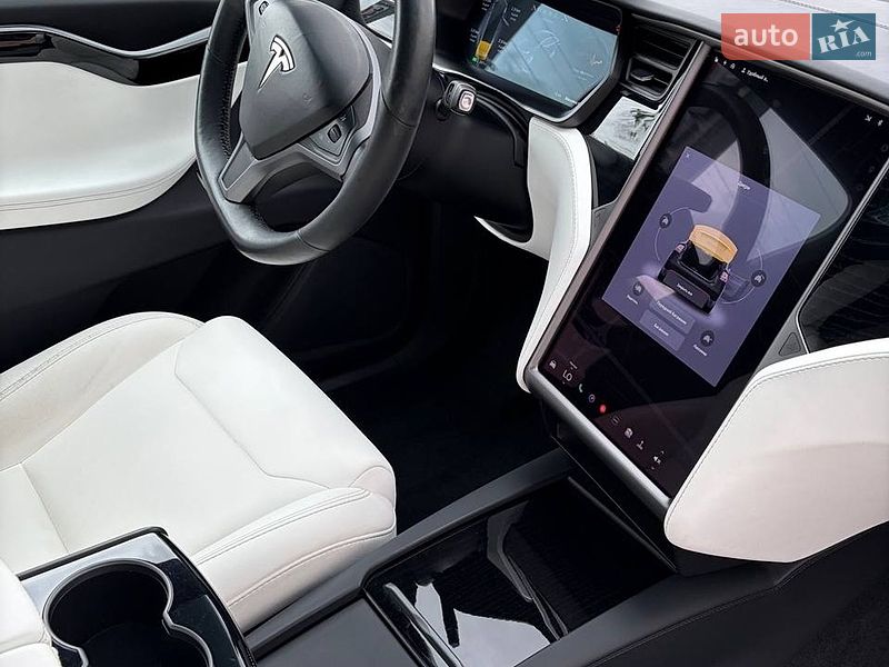 Внедорожник / Кроссовер Tesla Model X 2019 в Луцке фото 34 Внедорожник / Кроссовер Tesla Model X 2019 в Луцке