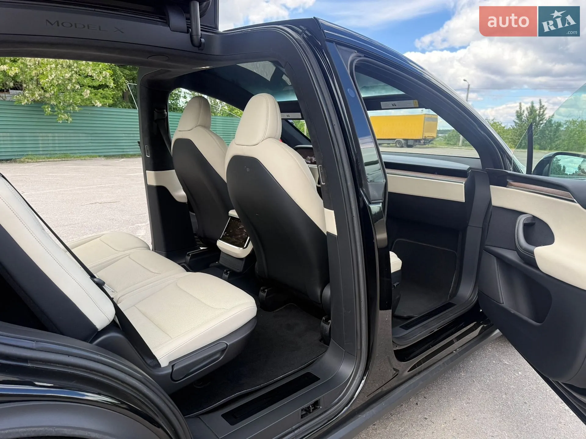 2022 Tesla Model X - мініатюра 14