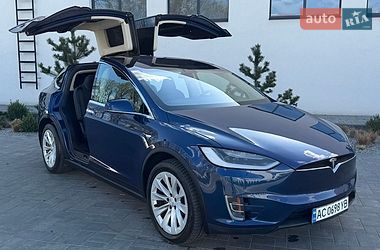 Позашляховик / Кросовер Tesla Model X 2017 в Луцьку фото 10 Позашляховик / Кросовер Tesla Model X 2017 в Луцьку
