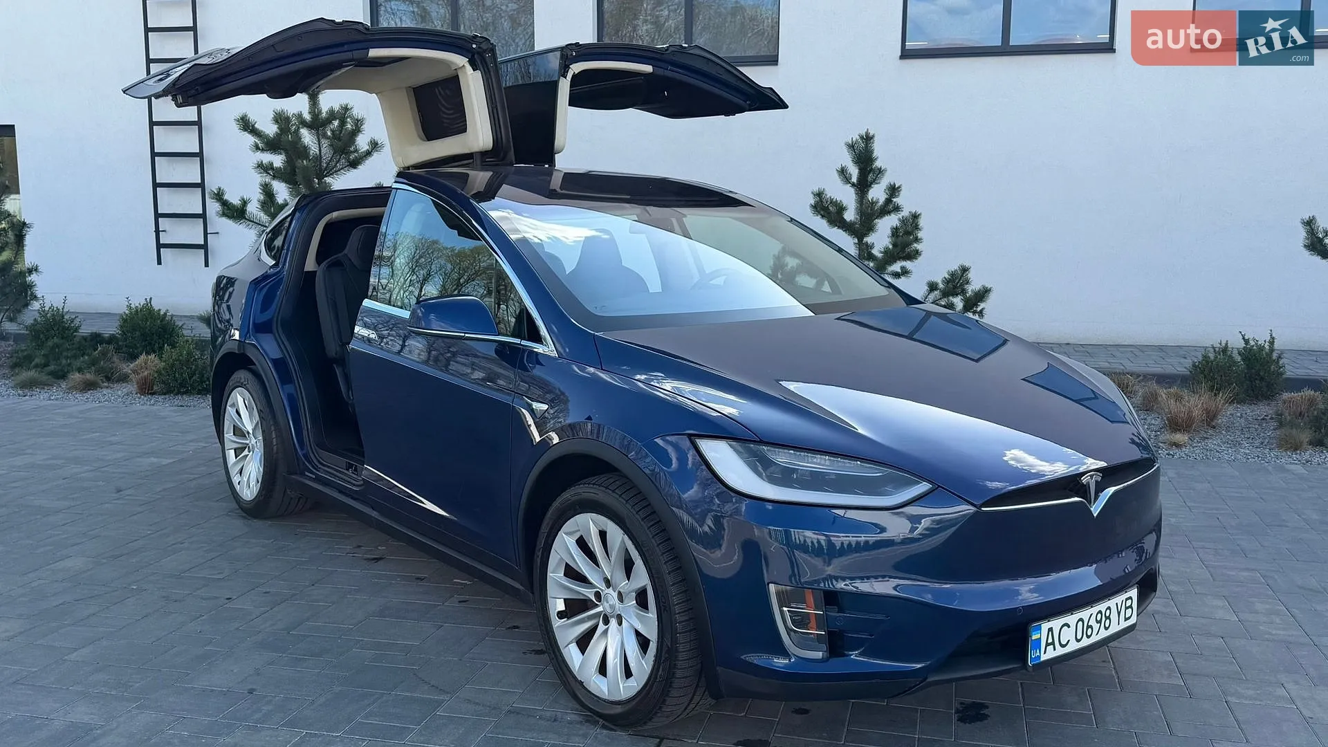 2017 Tesla Model X - мініатюра 10