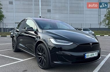 Внедорожник / Кроссовер Tesla Model X 2022 в Ровно