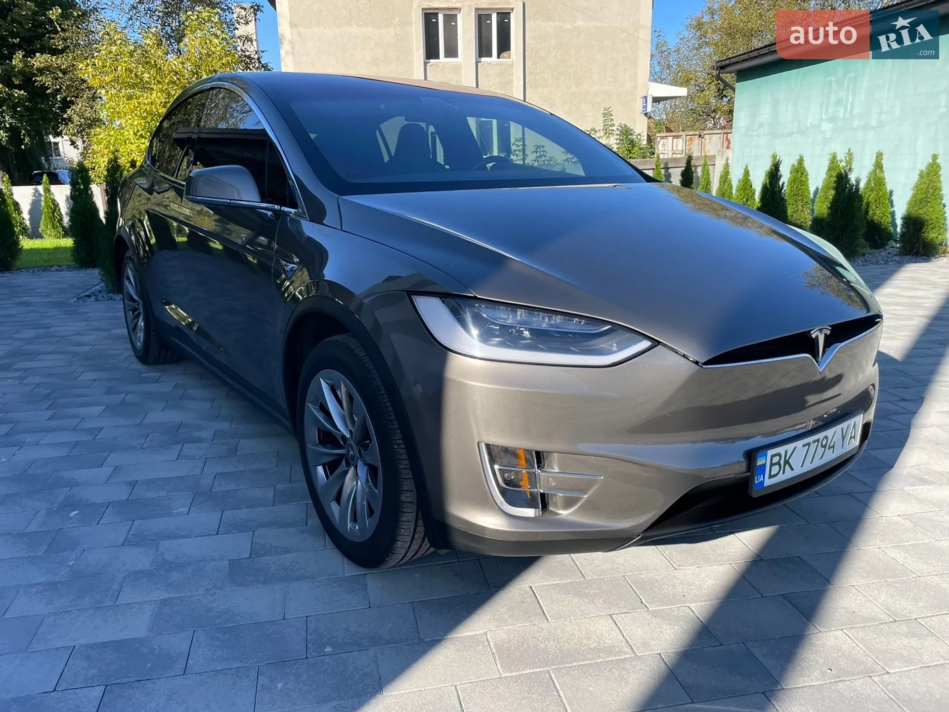 2016 Tesla Model X - мініатюра 2
