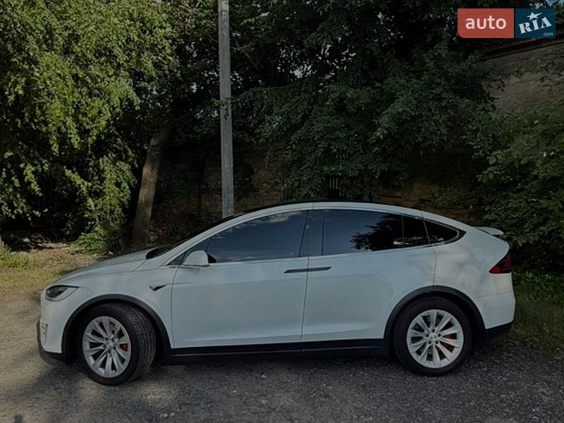 Позашляховик / Кросовер Tesla Model X 2020 в Одесі