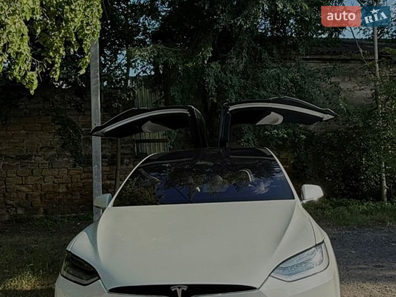 Позашляховик / Кросовер Tesla Model X 2020 в Одесі