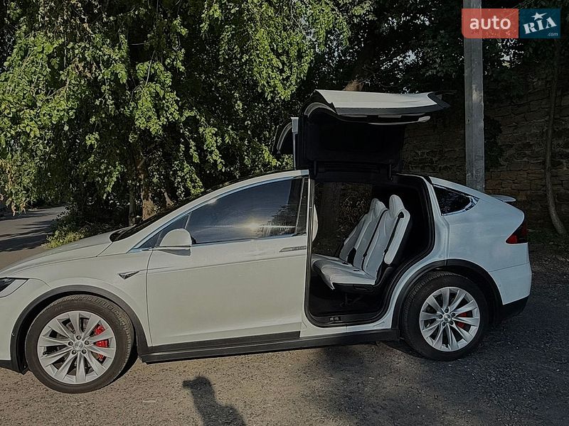 Позашляховик / Кросовер Tesla Model X 2020 в Одесі
