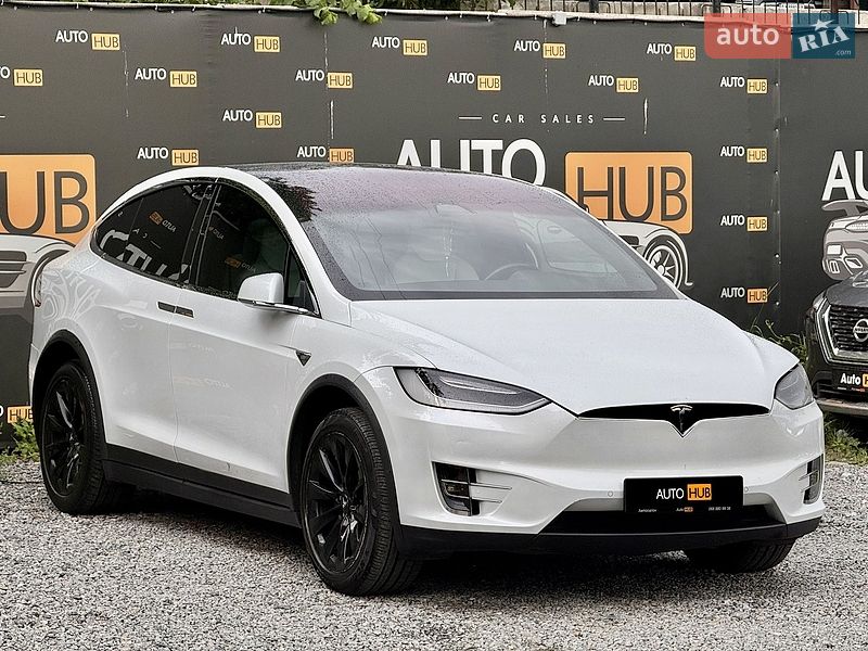 Внедорожник / Кроссовер Tesla Model X 2017 в Харькове