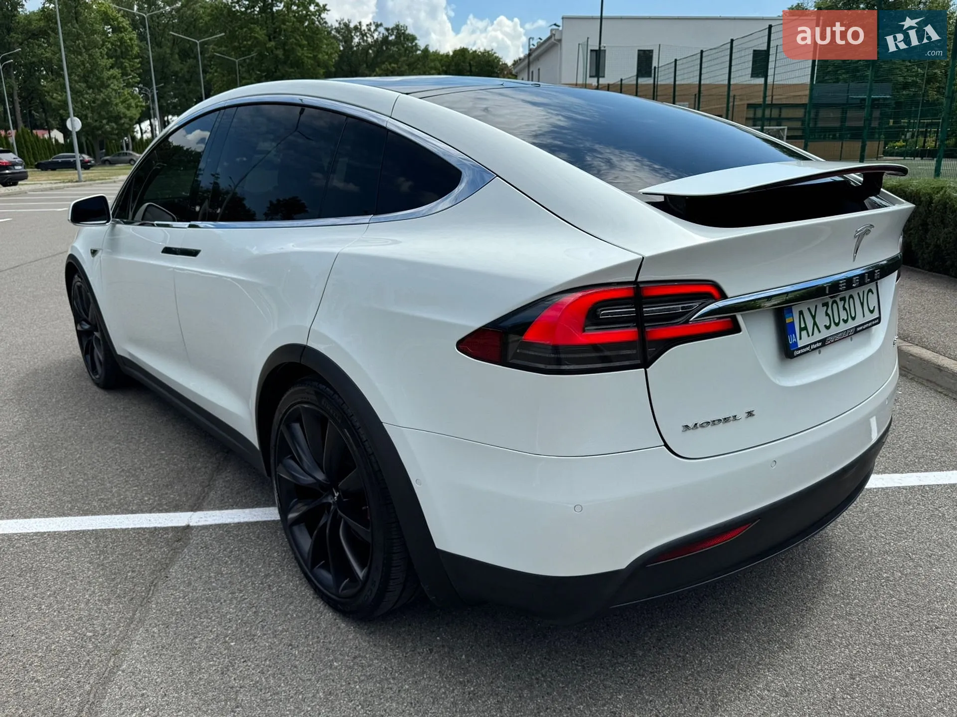 2016 Tesla Model X - мініатюра 4