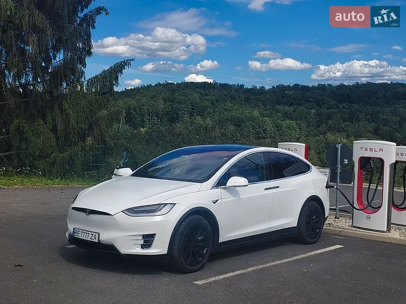 Tesla Model X
