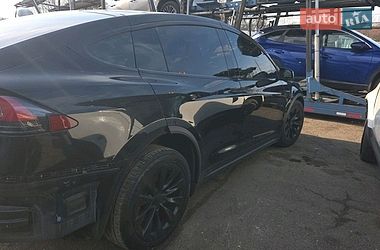 Внедорожник / Кроссовер Tesla Model X 2017 в Вышгороде фото 26 Внедорожник / Кроссовер Tesla Model X 2017 в Вышгороде