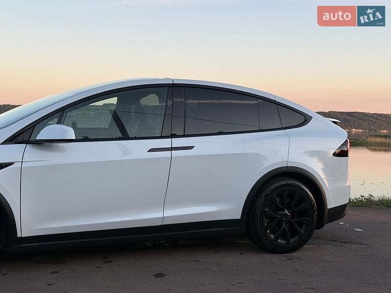 Позашляховик / Кросовер Tesla Model X 2022 в Києві
