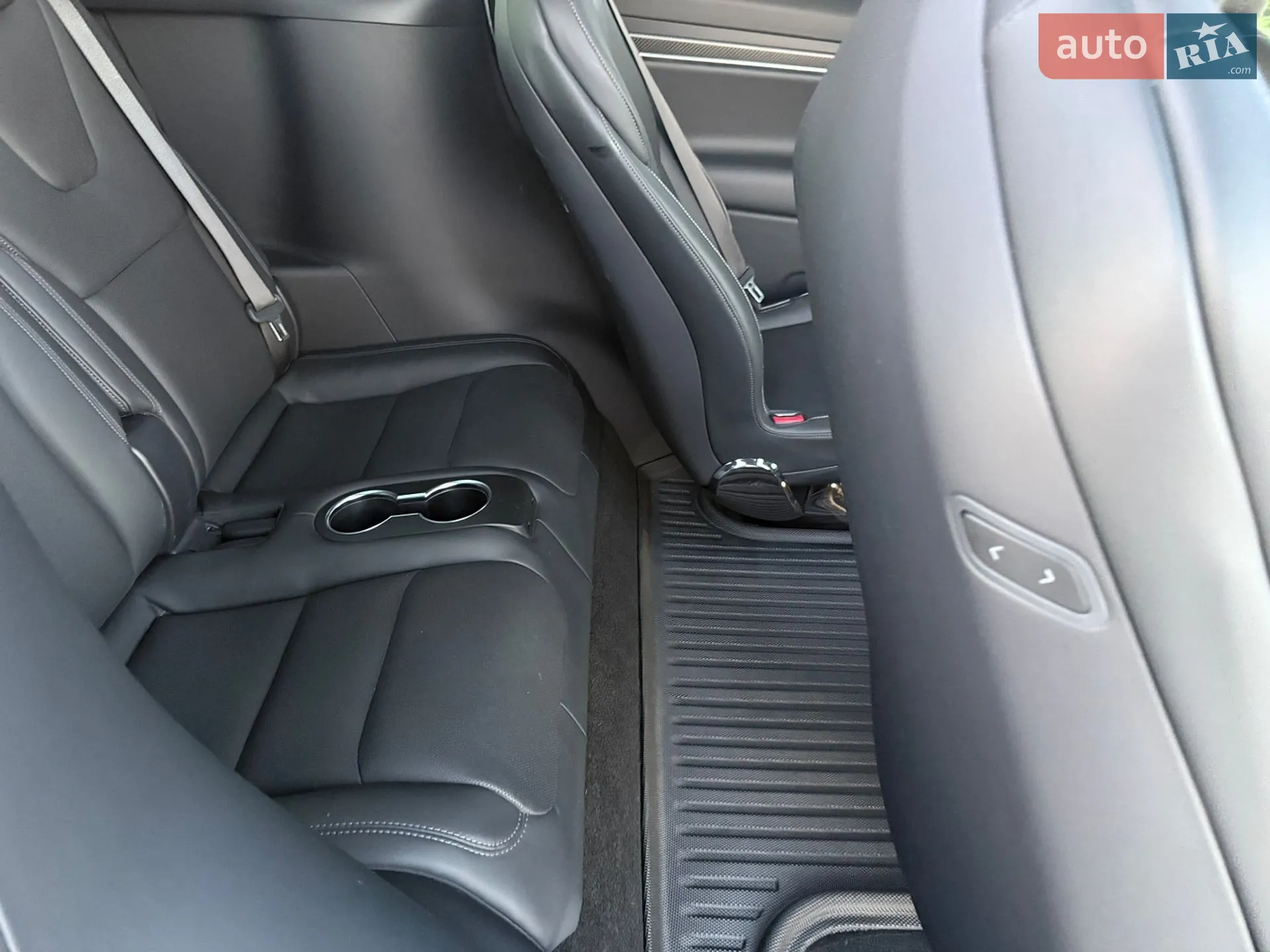 2022 Tesla Model X - мініатюра 45