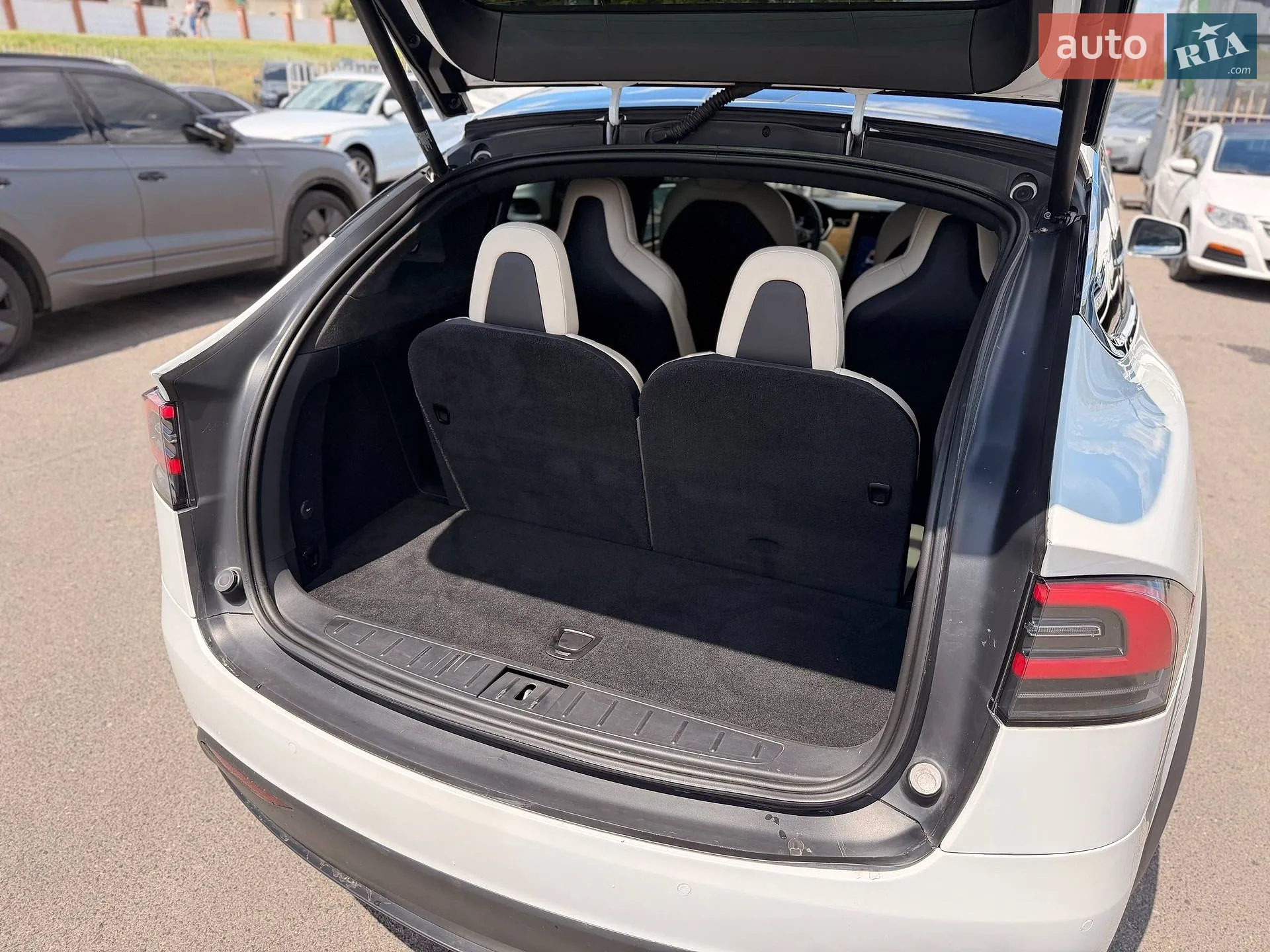 2020 Tesla Model X - мініатюра 45