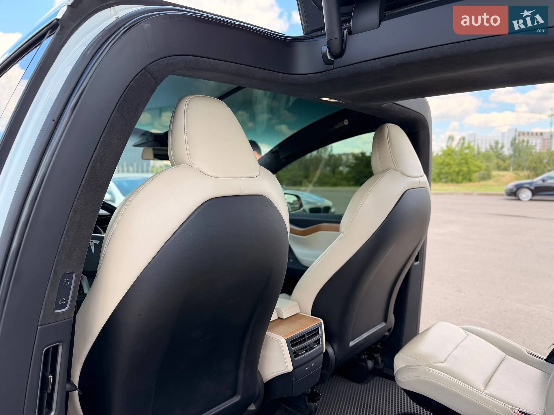2020 Tesla Model X - мініатюра 70