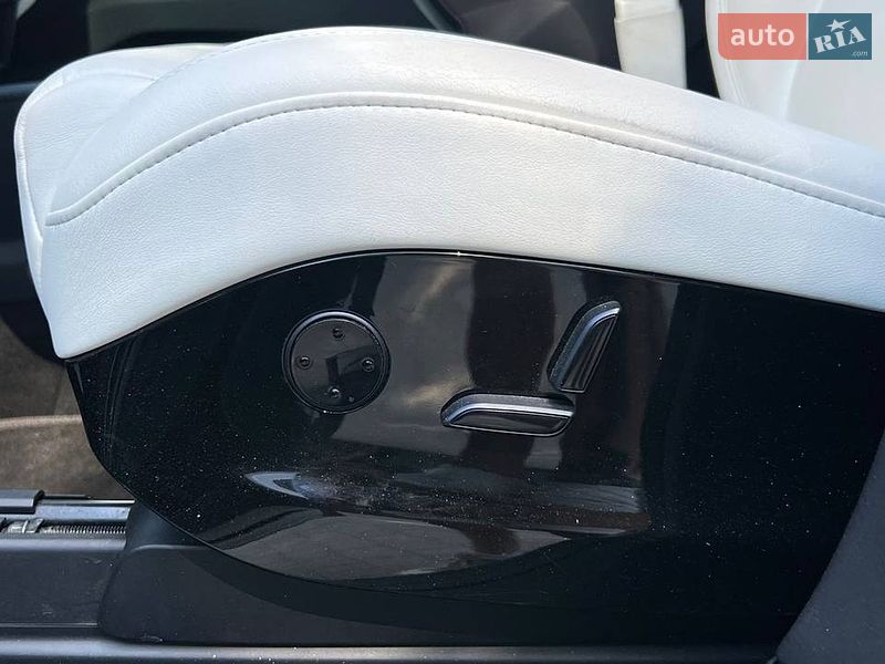 Внедорожник / Кроссовер Tesla Model X 2017 в Львове