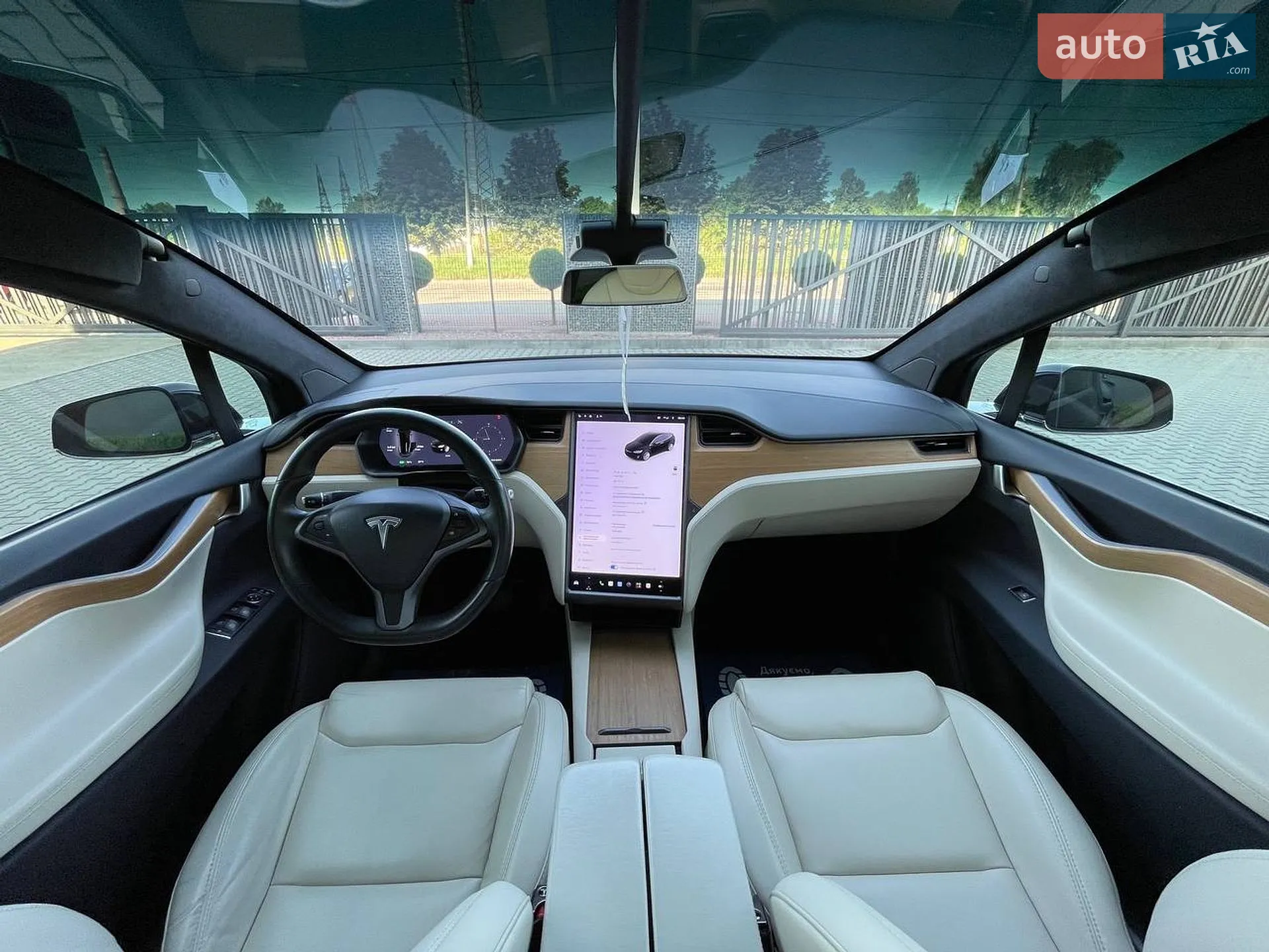 2020 Tesla Model X - мініатюра 18