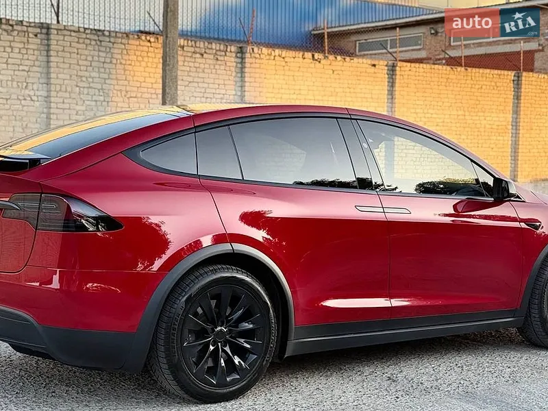 Tesla Model X 2017 VIN 5YJXCDE25HF075510 фото оголошення 21 з 59