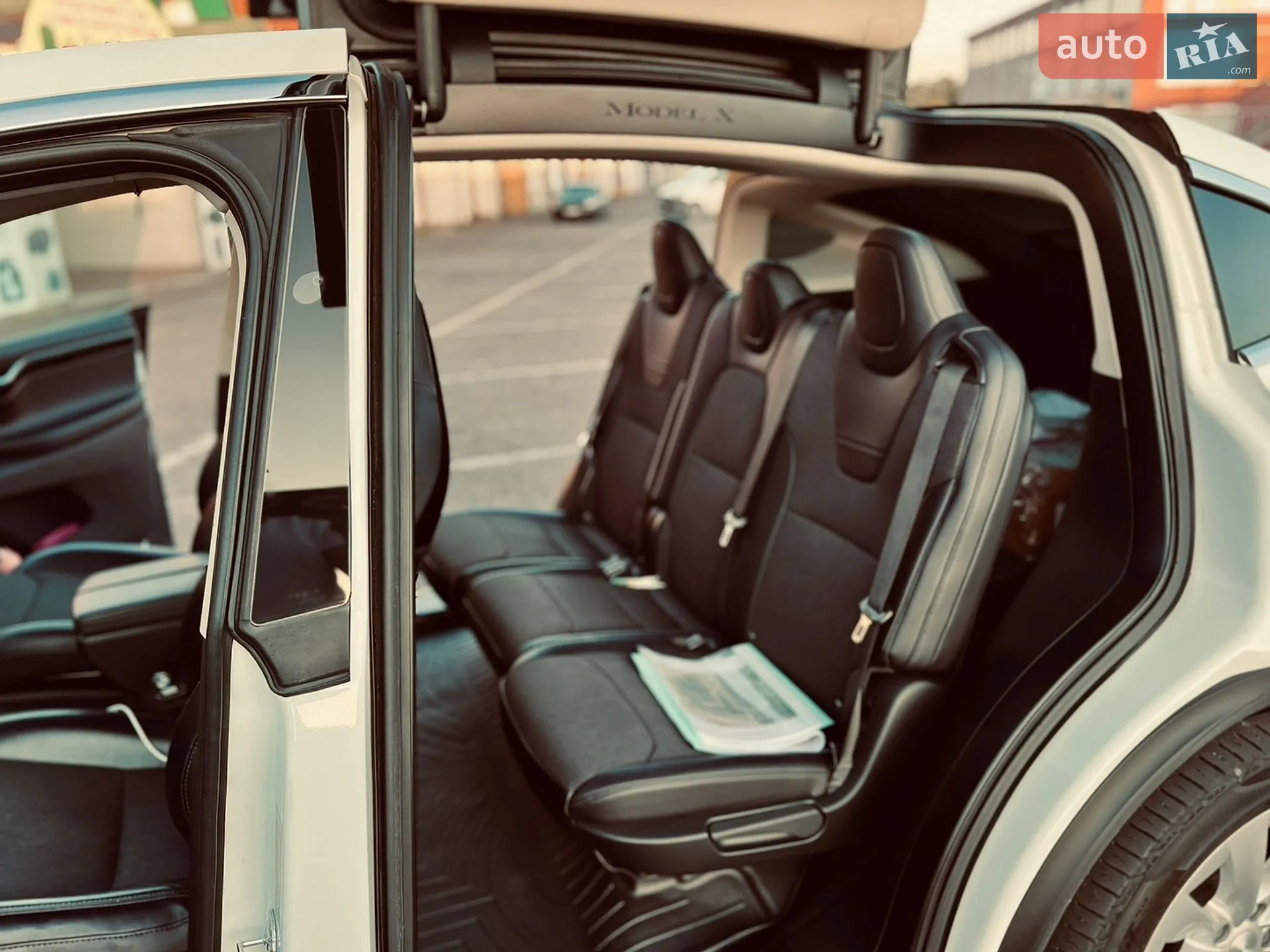 2016 Tesla Model X - мініатюра 27