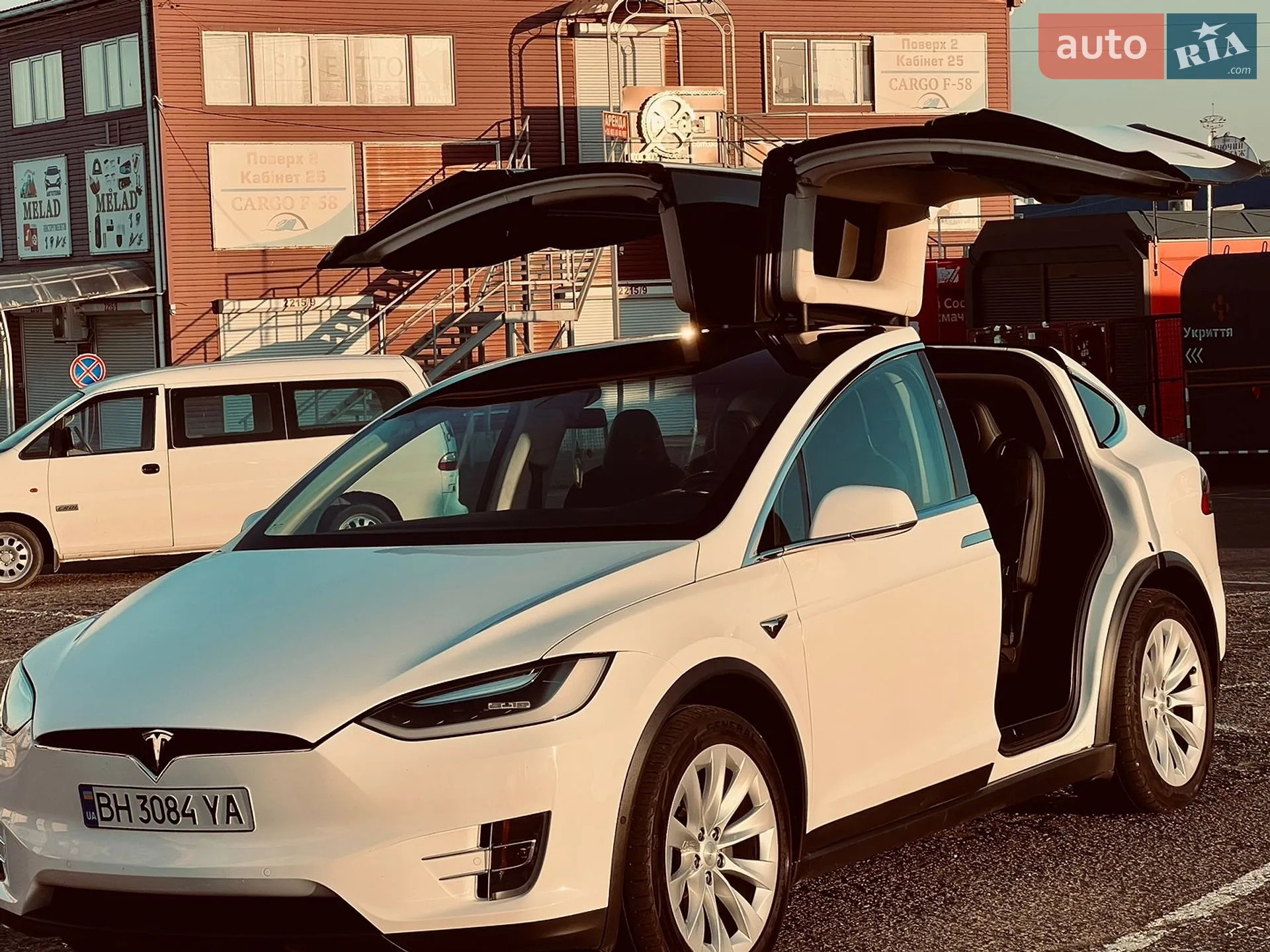 2016 Tesla Model X - мініатюра 21