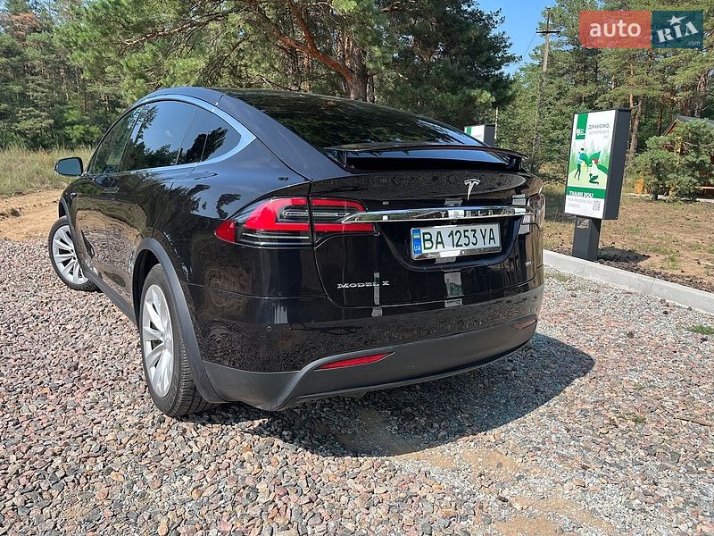 Внедорожник / Кроссовер Tesla Model X 2016 в Саврани фото 6 Внедорожник / Кроссовер Tesla Model X 2016 в Саврани