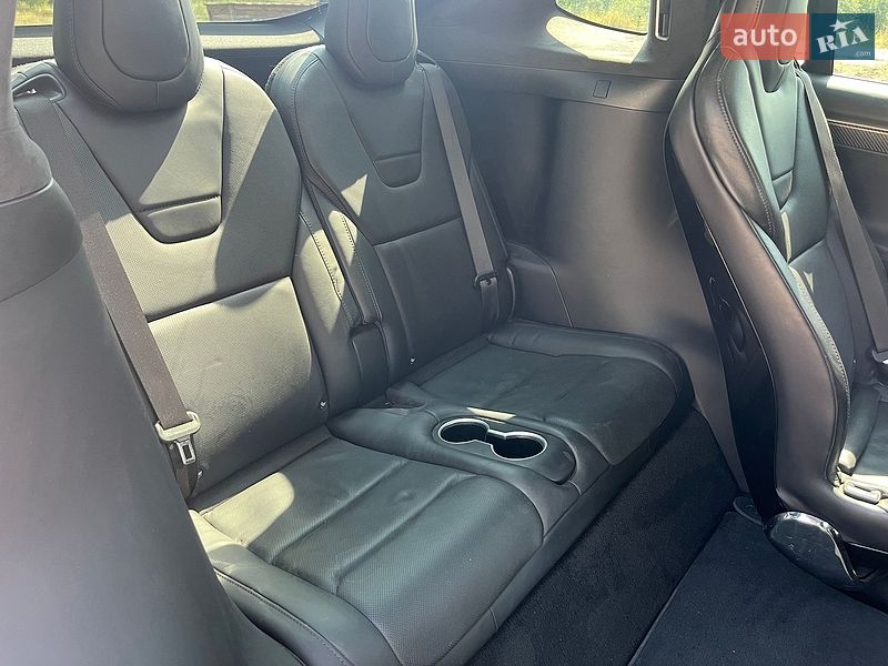 Внедорожник / Кроссовер Tesla Model X 2016 в Саврани фото 23 Внедорожник / Кроссовер Tesla Model X 2016 в Саврани