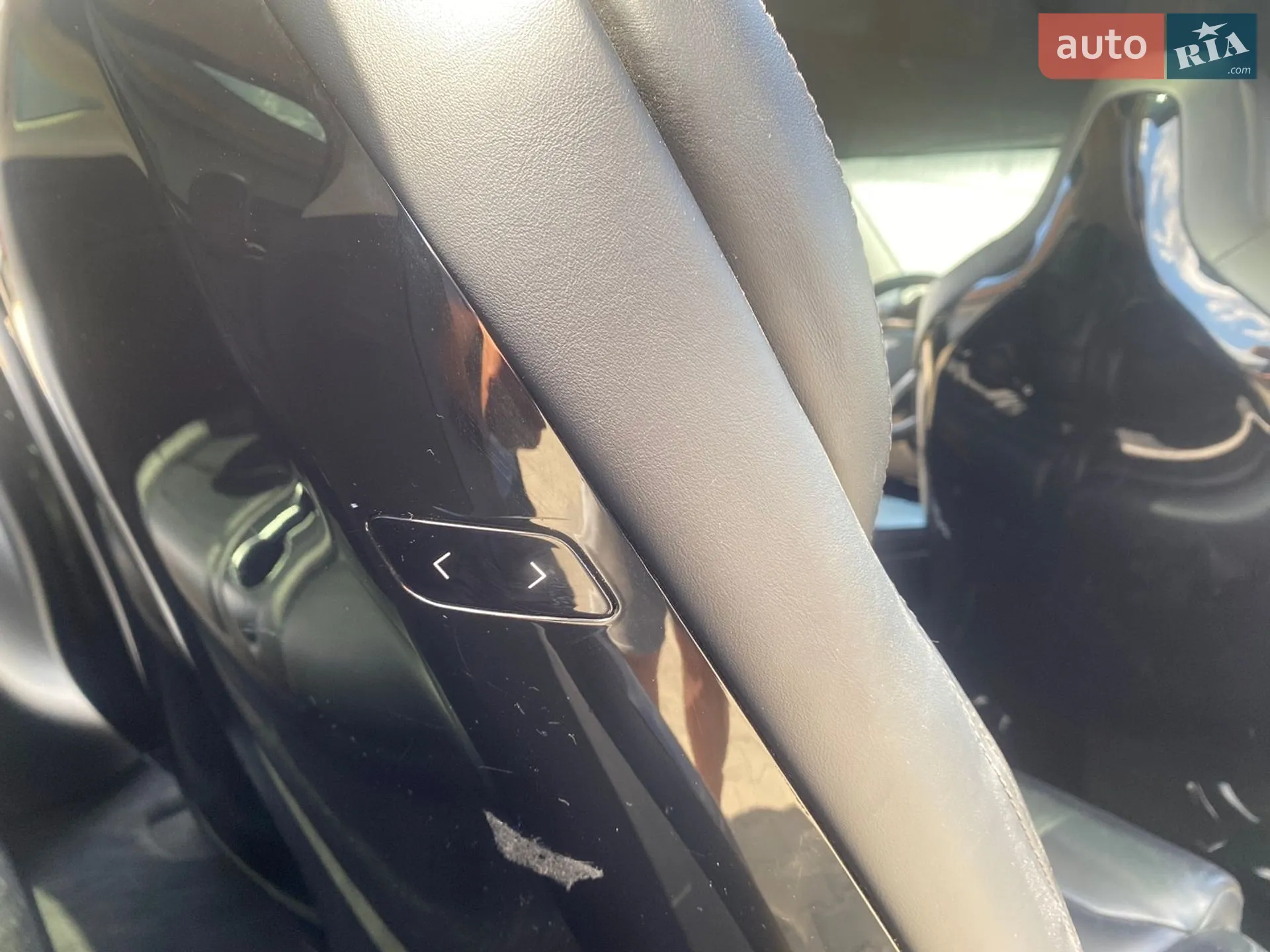 2016 Tesla Model X - мініатюра 18