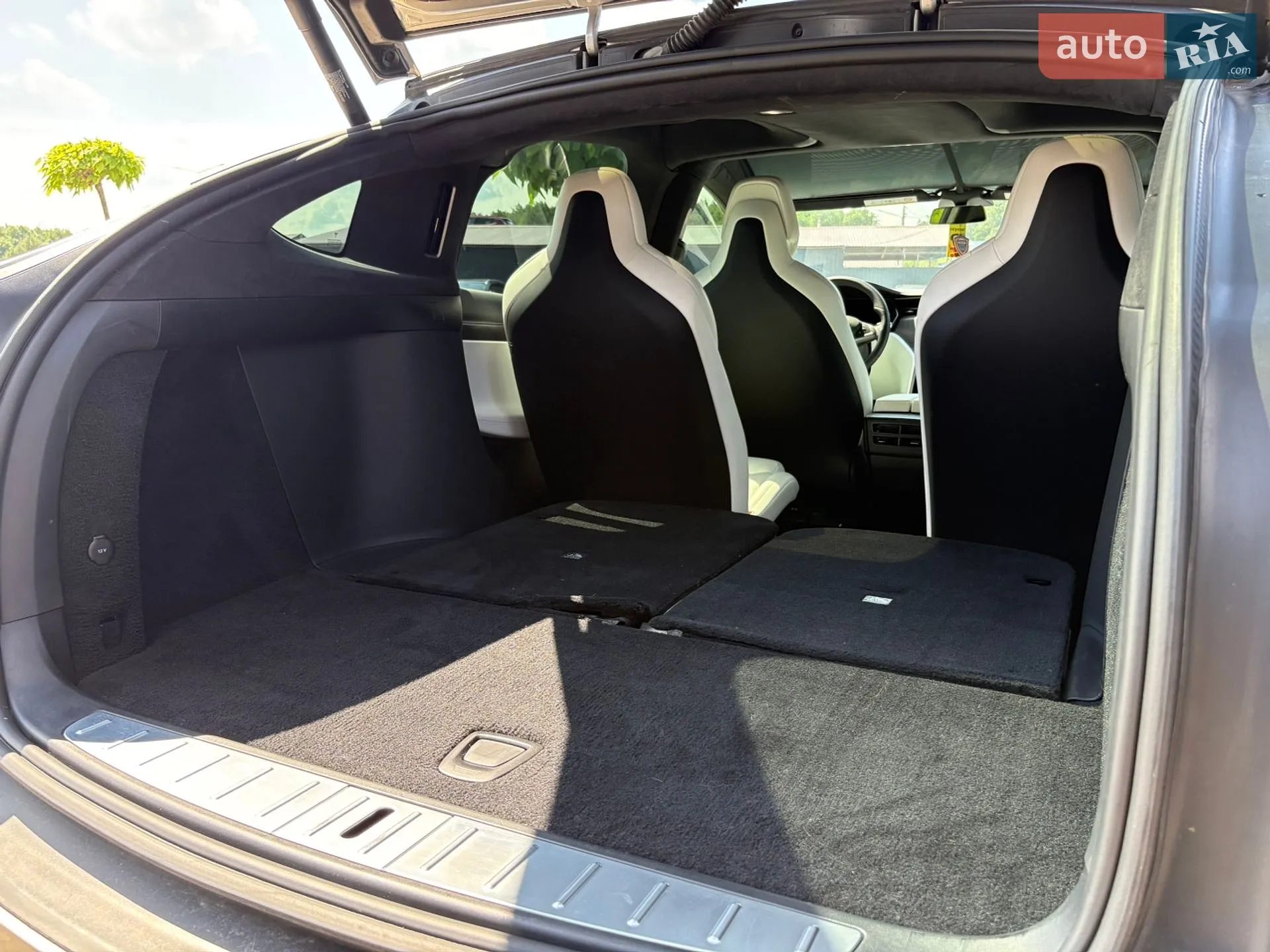 2018 Tesla Model X - мініатюра 32