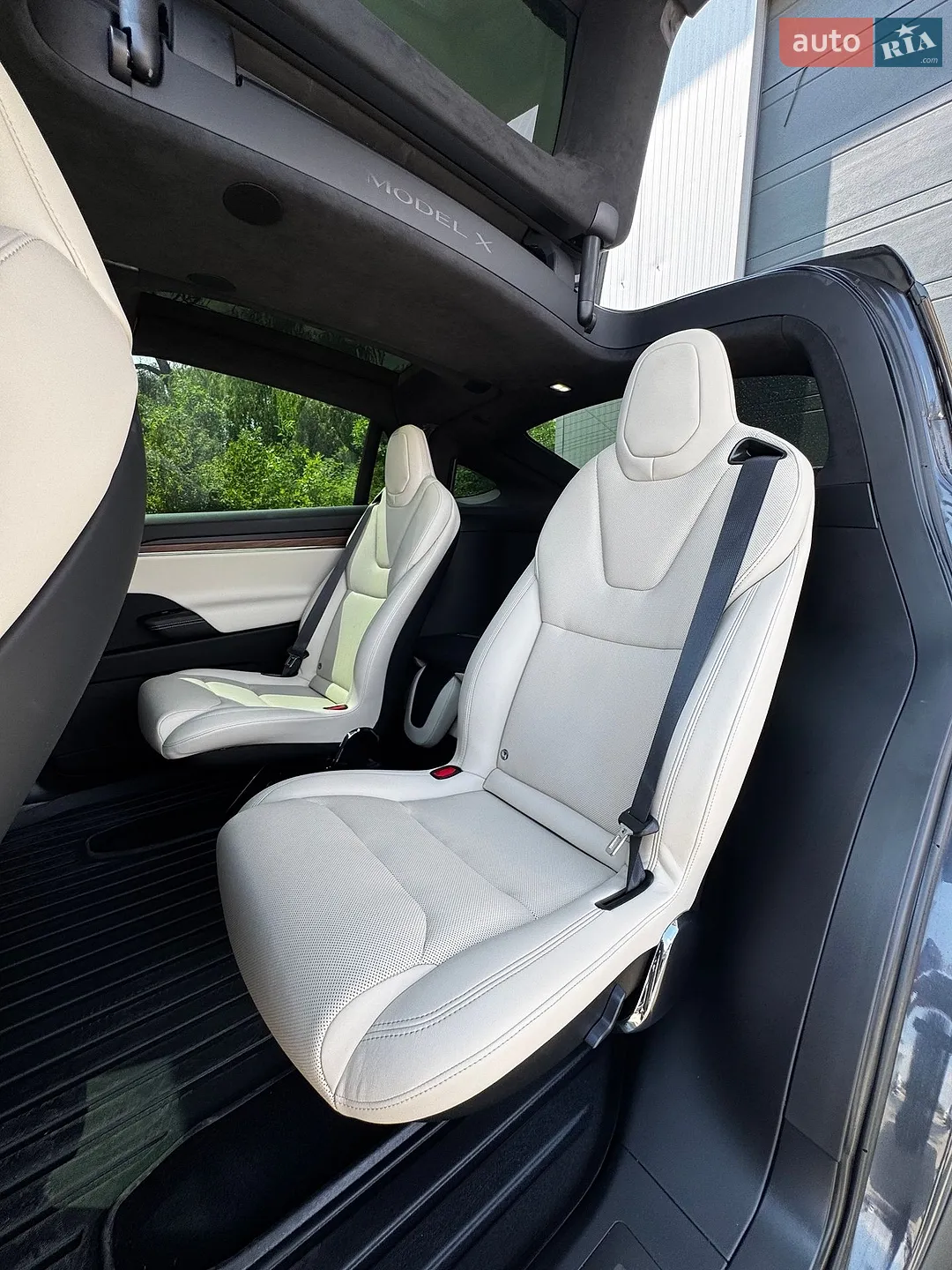 2022 Tesla Model X - мініатюра 13