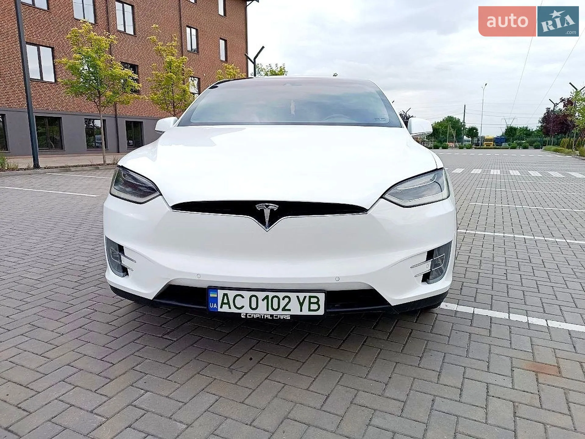 2016 Tesla Model X - мініатюра 3