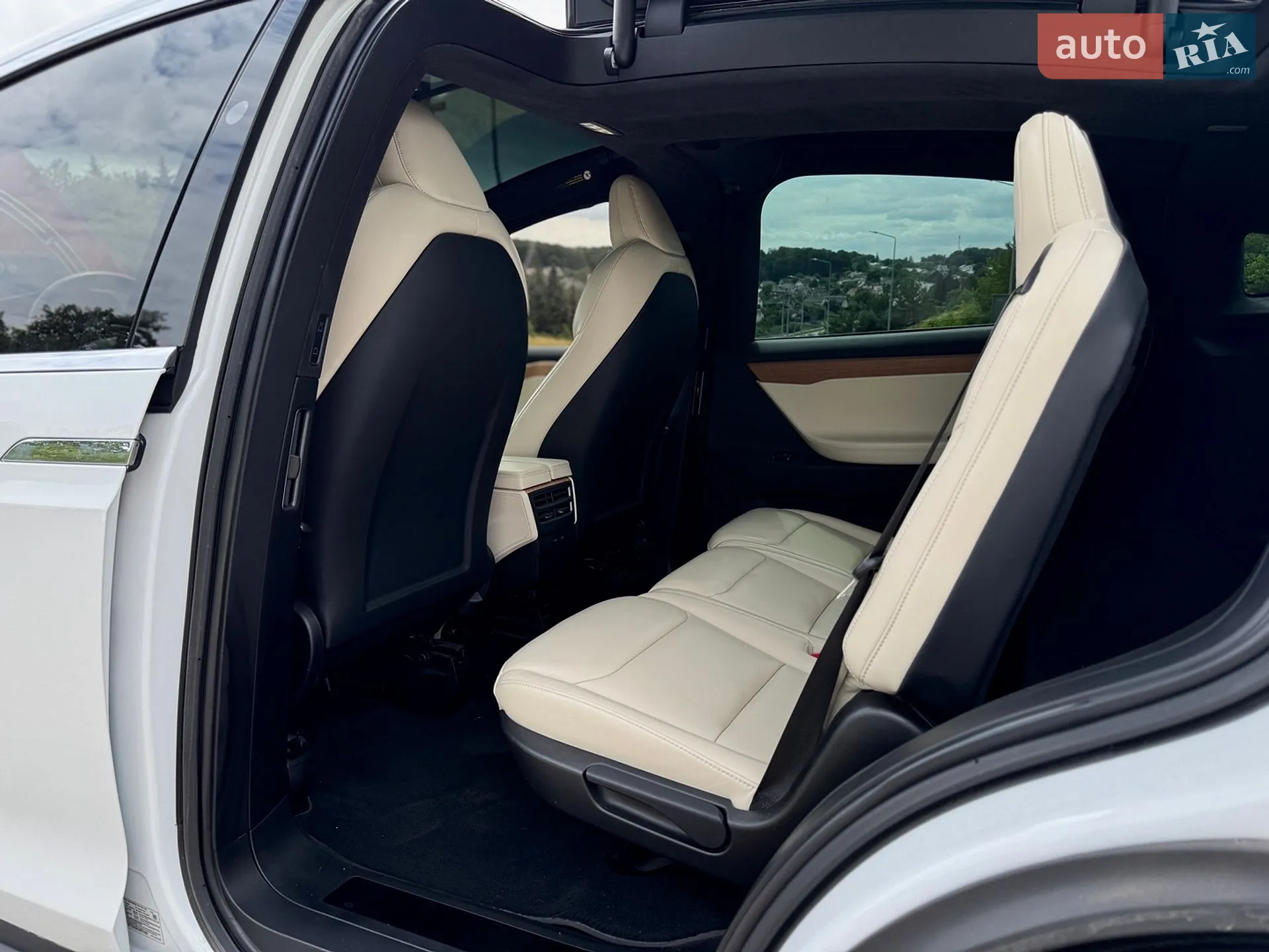 2020 Tesla Model X - мініатюра 16
