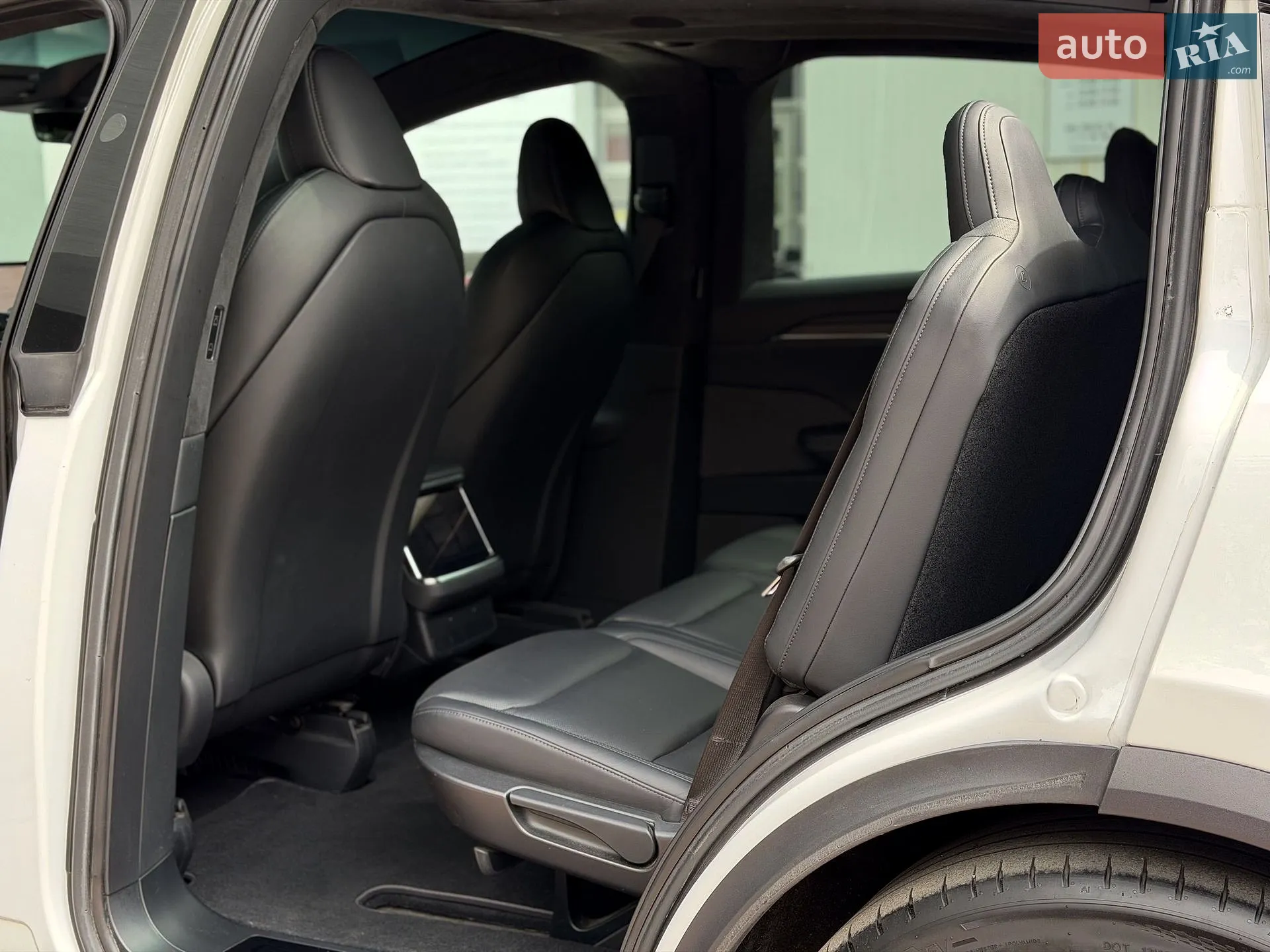 2023 Tesla Model X - мініатюра 16