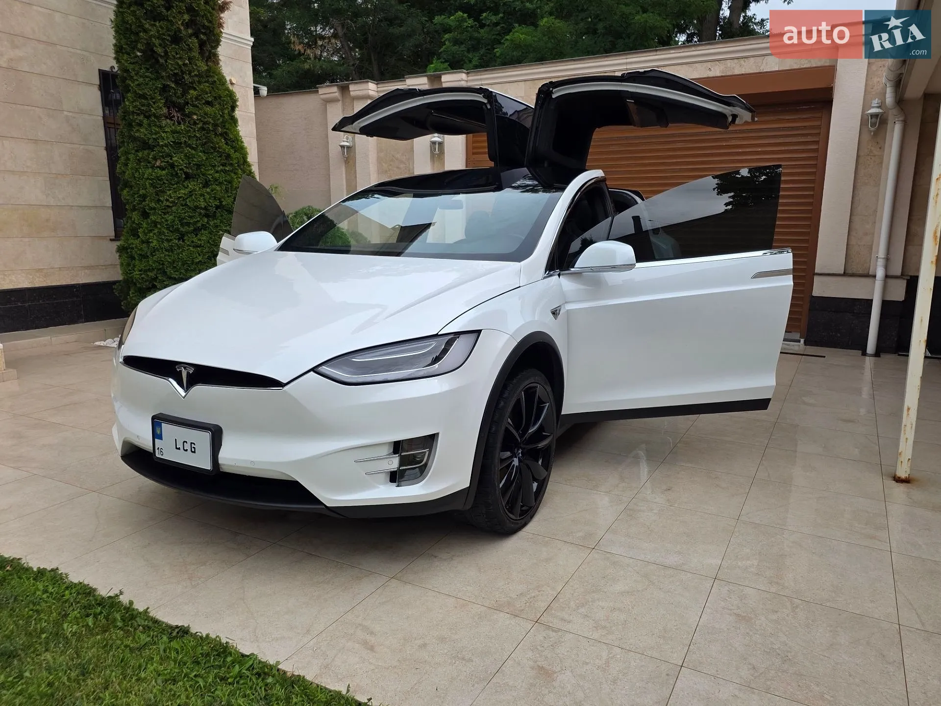 2017 Tesla Model X - мініатюра 2