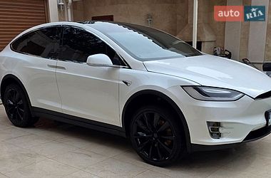 Позашляховик / Кросовер Tesla Model X 2017 в Одесі