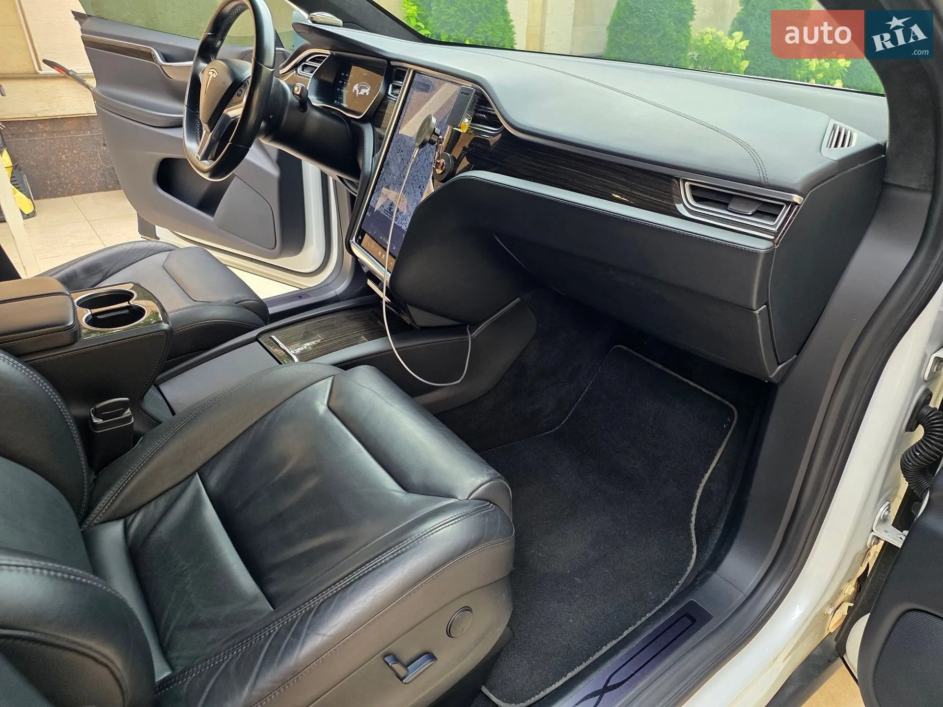 2017 Tesla Model X - мініатюра 63