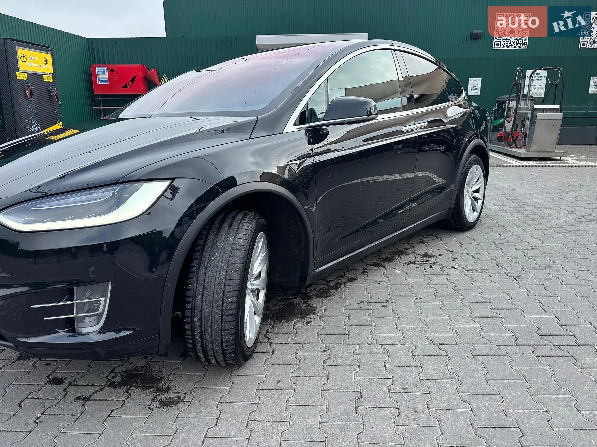 2017 Tesla Model X - мініатюра 11