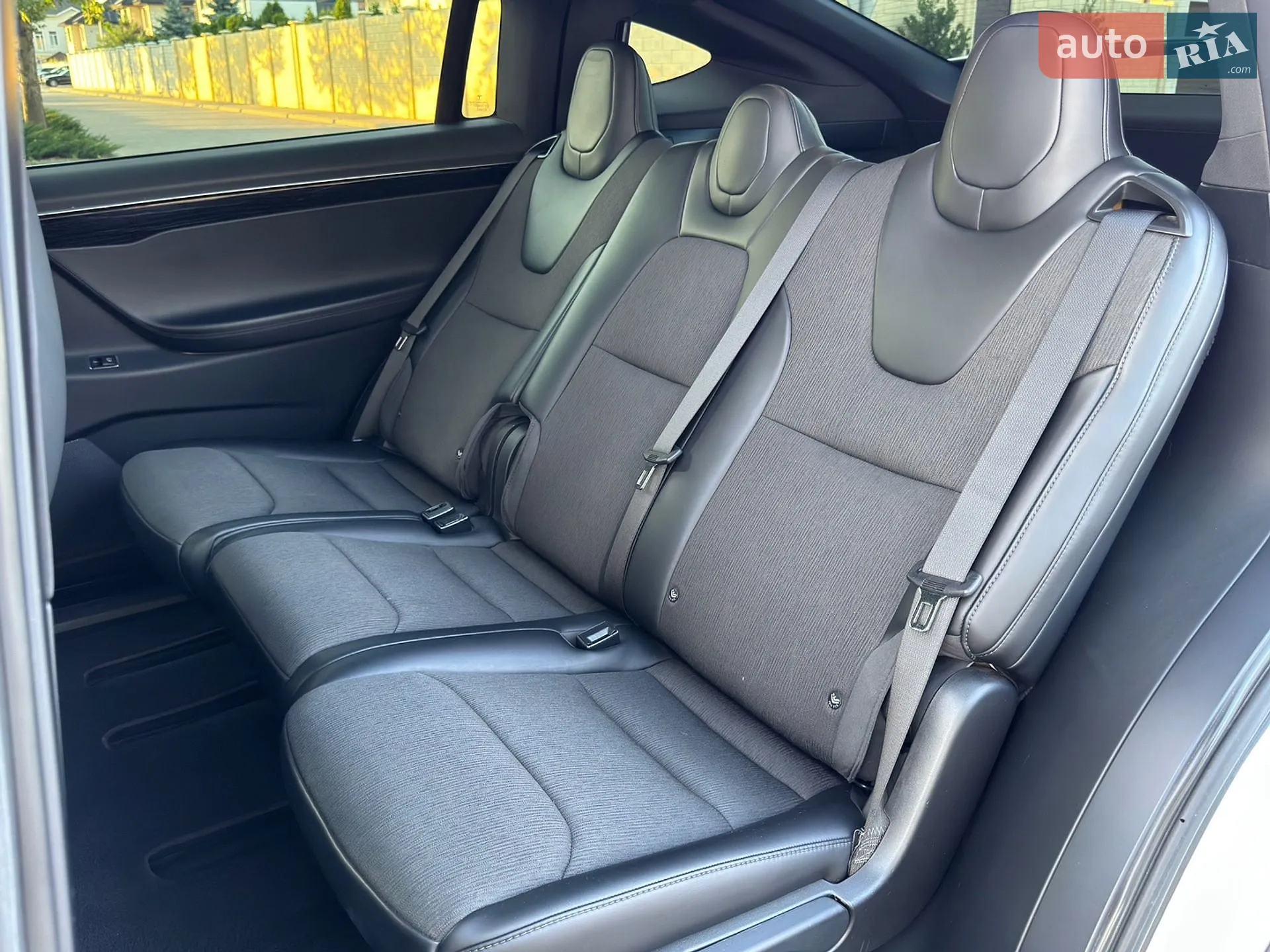 2018 Tesla Model X - мініатюра 22